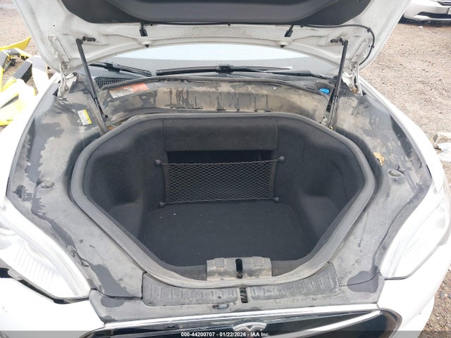 2014 TESLA MODEL S 5YJSA1H15EFP52116 Photo 9