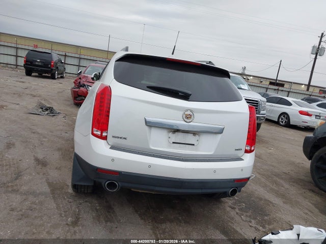 Продажа на аукционе авто 2014 Cadillac Srx Performance Collection, vin: 3GYFNCE31ES560880, номер лота: 44200753