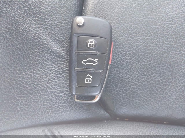 2016 AUDI A3 WAUC7GFF2G1007983 Photo 10