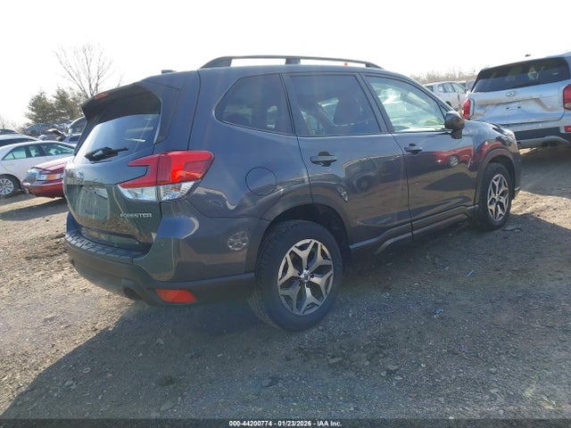 44200774 :رقم المزاد ، JF2SKAJC5LH432995 vin ، 2020 Subaru Forester Premium مزاد بيع