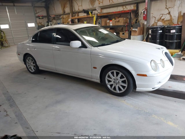 2002 JAGUAR S-TYPE SAJDA03P82GM30975 Photo 0
