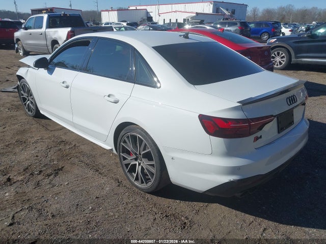 2021 AUDI S4 WAUC4AF4XMA086237 Photo 2