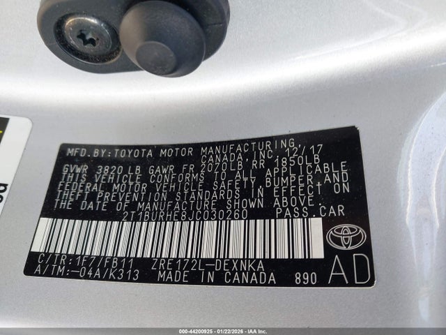 2T1BURHE8JC030260 Toyota COROLLA LE
