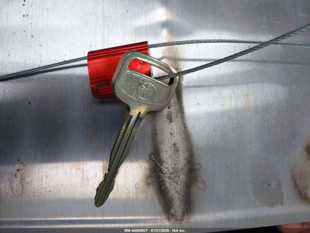 2001 TOYOTA CAMRY 4T1BG22K01U099407 Photo 10