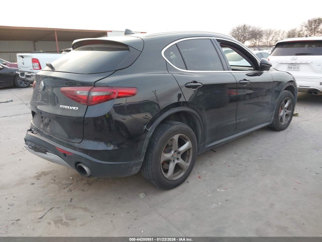 2019 ALFA ROMEO STELVIO ZASPAJAN6K7C38478 Photo 3
