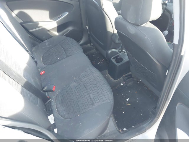 Hyundai ACCENT GS 2015 KMHCT5AEXFU215653 Image 8