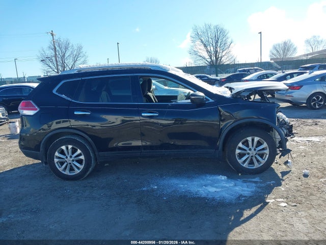 KNMAT2MV6FP525903 Nissan ROGUE SV