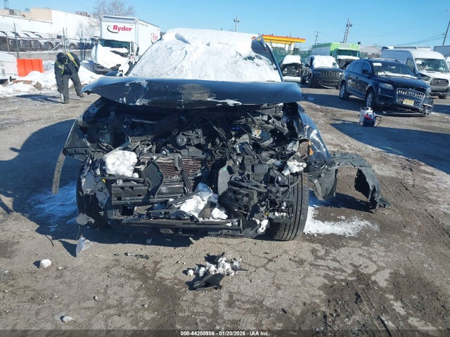 KNMAT2MV6FP525903 Nissan ROGUE SV