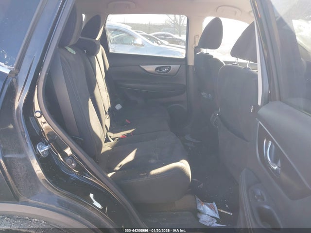 KNMAT2MV6FP525903 Nissan ROGUE SV
