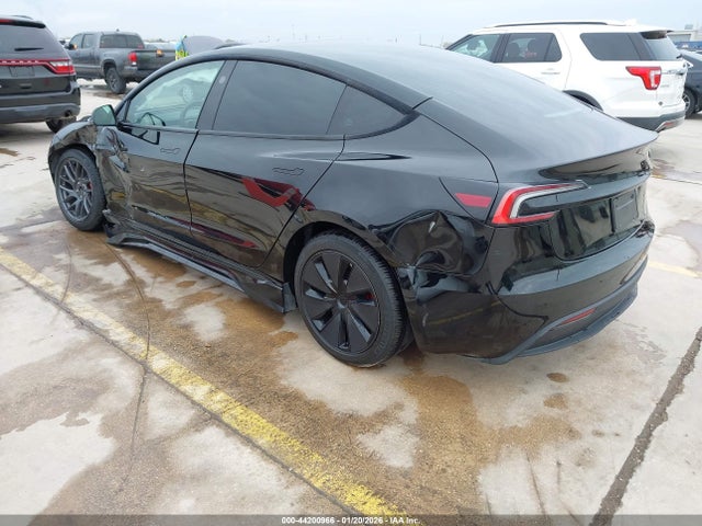 2025 TESLA MODEL 3 5YJ3E1EA6SF040352 Photo 2