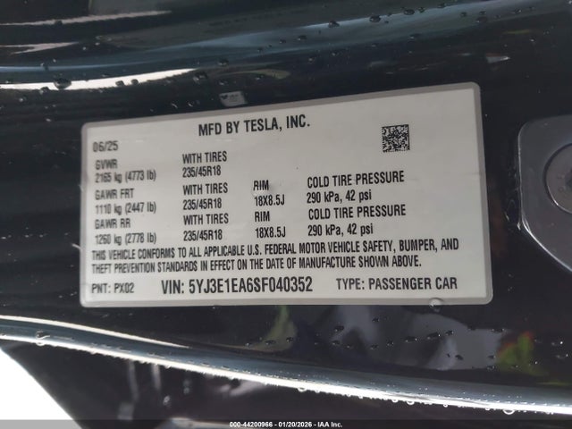 2025 TESLA MODEL 3 5YJ3E1EA6SF040352 Photo 8