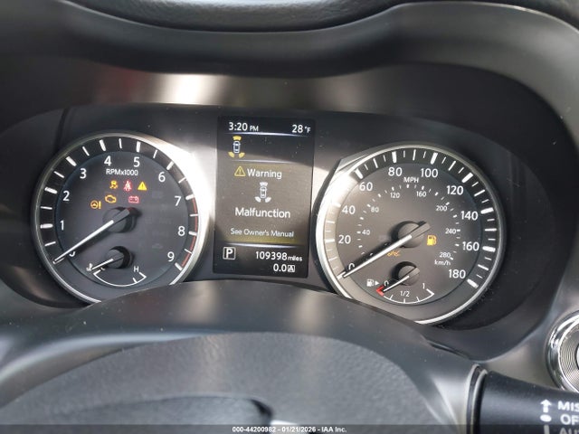 Продажа на аукционе авто 2018 Infiniti Q50 3.0t Luxe, vin: JN1EV7AR3JM430566, номер лота: 44200982