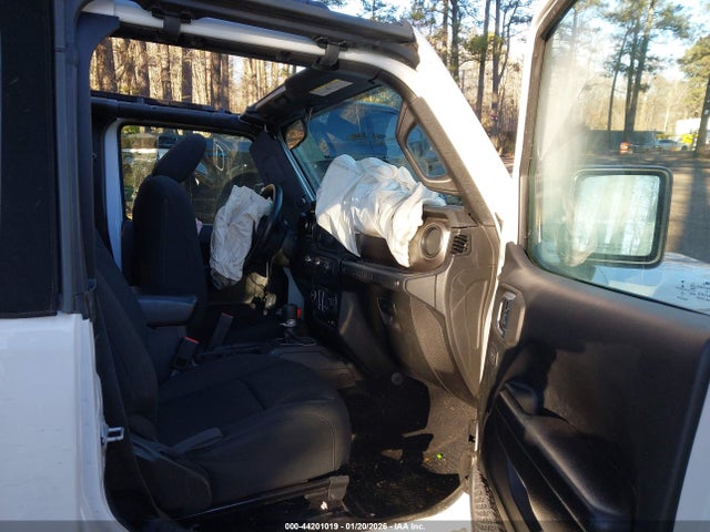 2020 JEEP WRANGLER 1C4GJXAN5LW313352 Photo 4