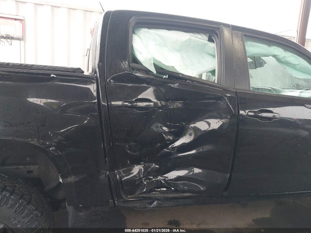 1GCGTDEN8H1275560 Chevrolet Colorado Z71