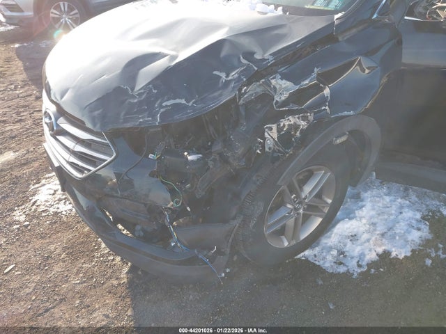 5XYZUDLB5JG549009 Hyundai Santa Fe Sport 2.4l