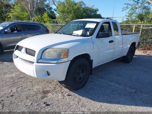 2007 MITSUBISHI RAIDER 1Z7HC22K97S184927 Photo 1