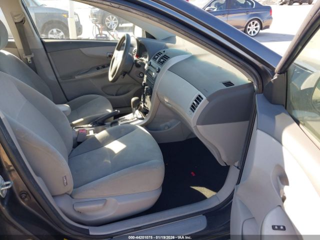 2010 TOYOTA COROLLA 1NXBU4EE6AZ299525 Photo 4