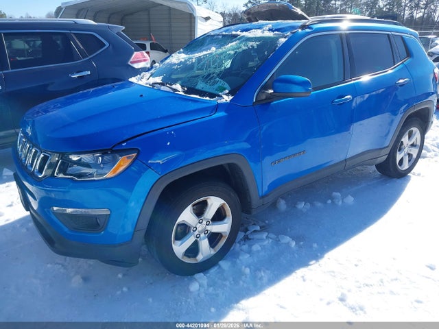 3C4NJDBB8JT150094 Jeep Compass Latitude 4x4