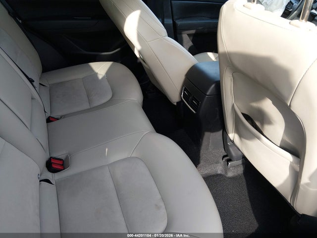44201104 :رقم المزاد ، JM3KFBCM7M0472288 vin ، 2021 Mazda Cx-5 Touring مزاد بيع