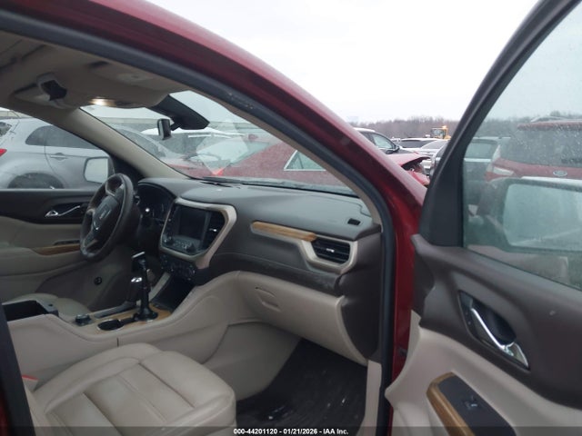 44201120 :رقم المزاد ، 1GKKNXLS0HZ157815 vin ، 2017 Gmc Acadia Denali مزاد بيع