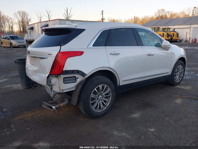 2017 CADILLAC XT5 1GYKNDRS5HZ309888 Photo 3