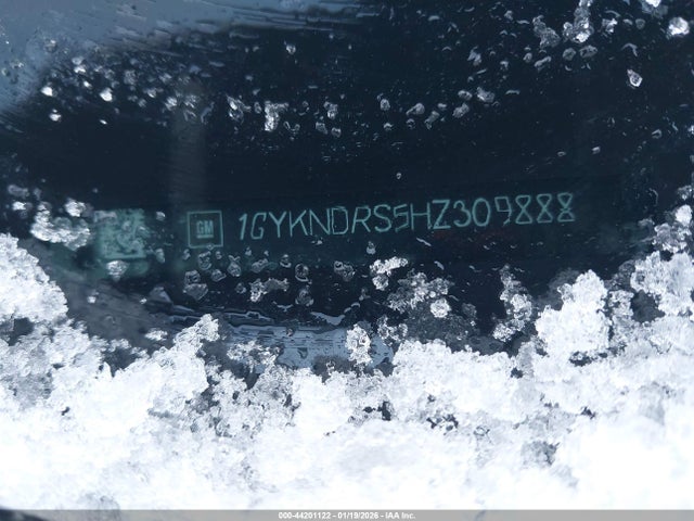 2017 CADILLAC XT5 1GYKNDRS5HZ309888 Photo 8