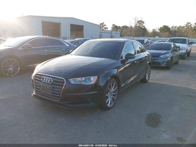 2015 AUDI A3 WAUACGFFXF1032776 Photo 1