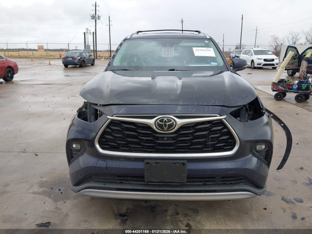 Toyota Highlander Platinum 2021 5TDFZRAH9MS060693 Image 12