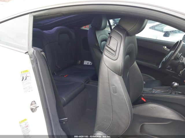 44201183 :رقم المزاد ، TRUB1AFKXF1000357 vin ، 2015 Audi Tts 2.0t مزاد بيع