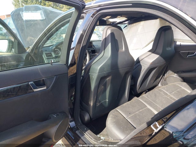 2009 MERCEDES-BENZ C 63 AMG WDDGF77X39F325492 Photo 7