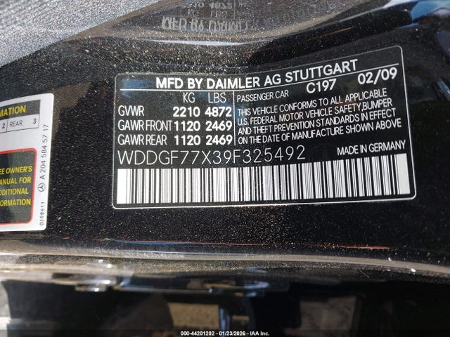 2009 MERCEDES-BENZ C 63 AMG WDDGF77X39F325492 Photo 8