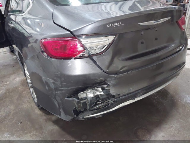 2015 Chrysler 200 Limited მანქანა იყიდება აუქციონზე, vin: 1C3CCCAB9FN677926, აუქციონის ნომერი: 44201205