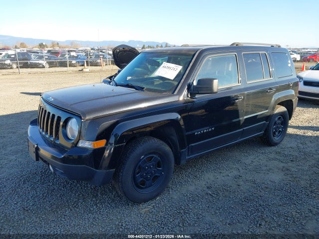 Jeep Patriot Sport 2016 1C4NJPBA7GD732470 Image 2