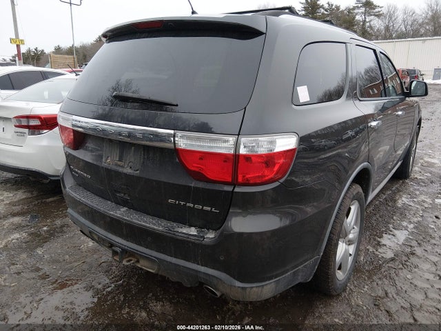 44201263 :رقم المزاد ، 1D4SE5GT7BC594971 vin ، 2011 Dodge Durango Citadel مزاد بيع