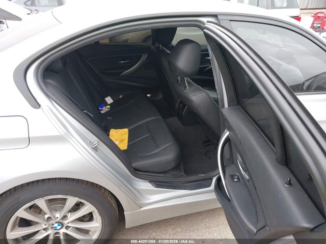 2016 BMW 320I WBA8E1G50GNT37998 Photo 7