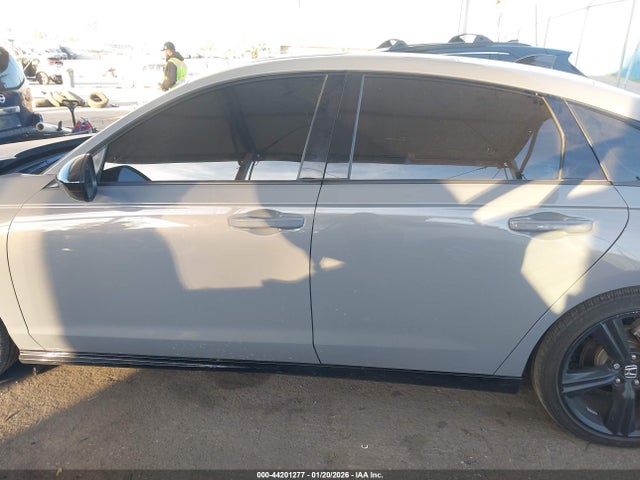 1HGCY2F77RA068195 Honda Accord Hybrid Sport-l