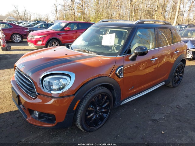 2018 MINI COUNTRYMAN WMZYT5C37J3E61759 Photo 1