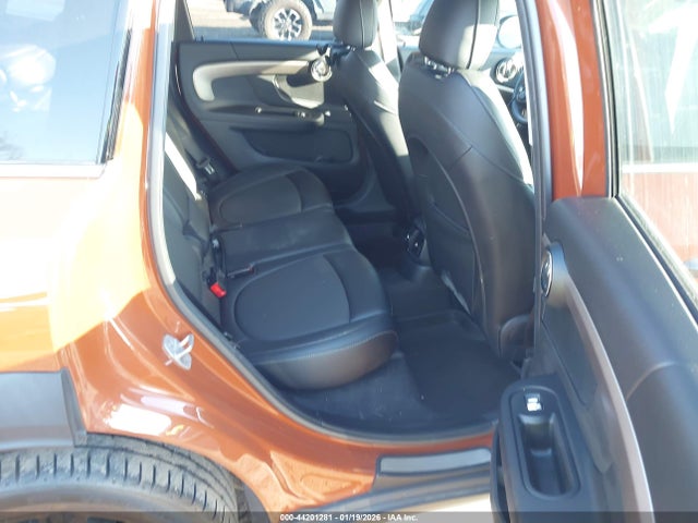 2018 MINI COUNTRYMAN WMZYT5C37J3E61759 Photo 7