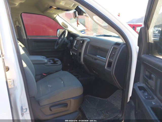 Aukcja sprzedaży 2014 Ram 2500 Tradesman, vin: 3C6UR5CL9EG125924, numer aukcji: 44201316