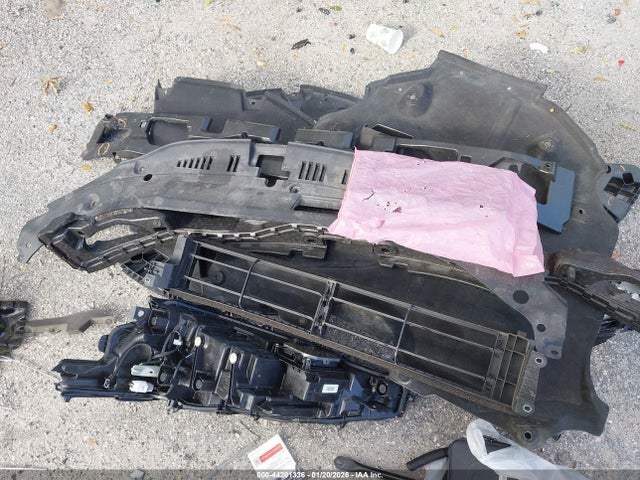44201336 :رقم المزاد ، 58ADA1C1XRU051217 vin ، 2024 Lexus Es 300h مزاد بيع