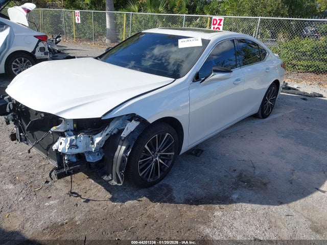 2024 LEXUS ES 300H 58ADA1C1XRU051217 Photo 1