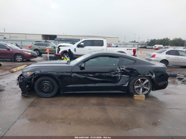 Ford Mustang Ecoboost 2017 1FA6P8TH1H5306179 Image 15