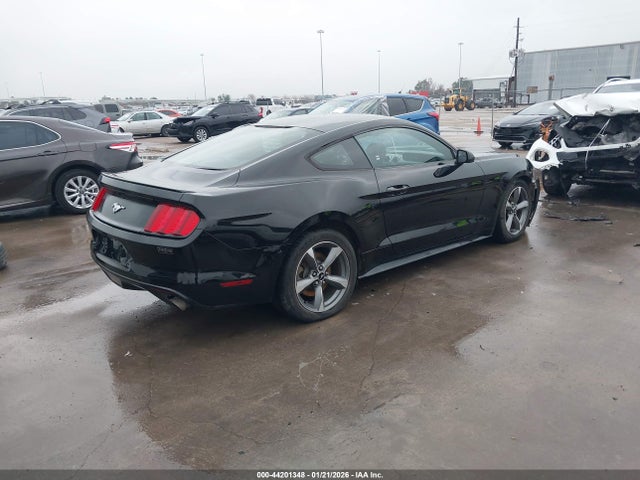 Ford Mustang Ecoboost 2017 1FA6P8TH1H5306179 Image 4