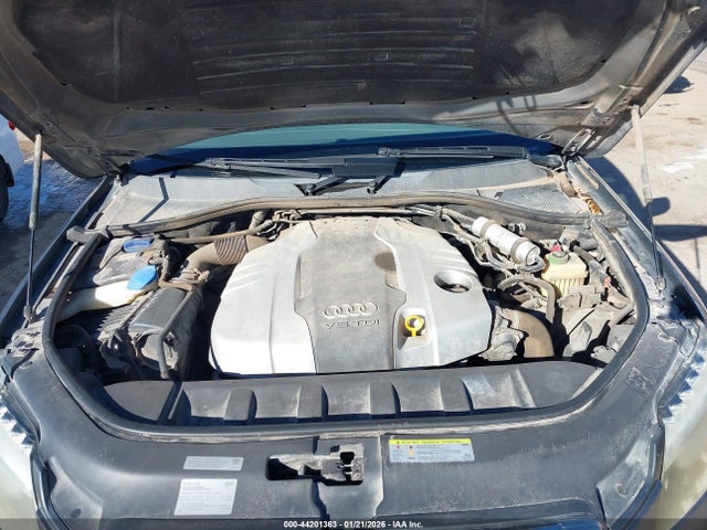 2015 AUDI Q7 WA1LMAFE6FD004852 Photo 9