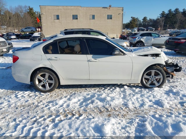 BMW 328i Xdrive 2014 WBA3B5C52EP543423 Image 13