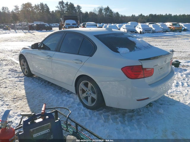 BMW 328i Xdrive 2014 WBA3B5C52EP543423 Image 3