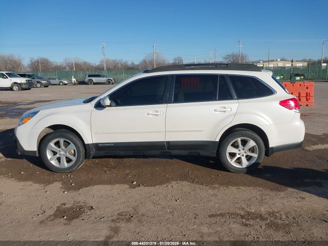 Subaru Outback 2.5i Premium 2014 4S4BRBFC1E3216954 Image 14