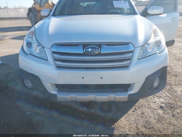 Subaru Outback 2.5i Premium 2014 4S4BRBFC1E3216954 Image 6