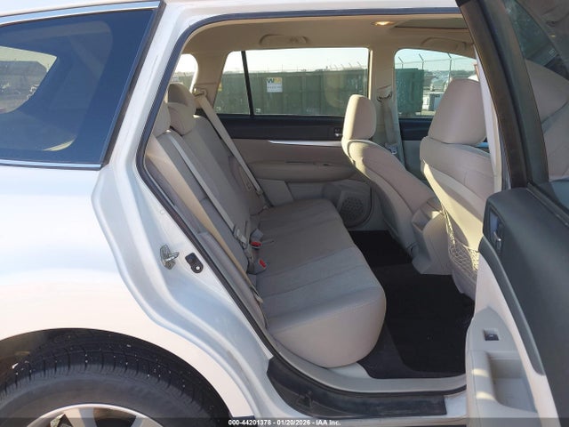 Subaru Outback 2.5i Premium 2014 4S4BRBFC1E3216954 Image 8