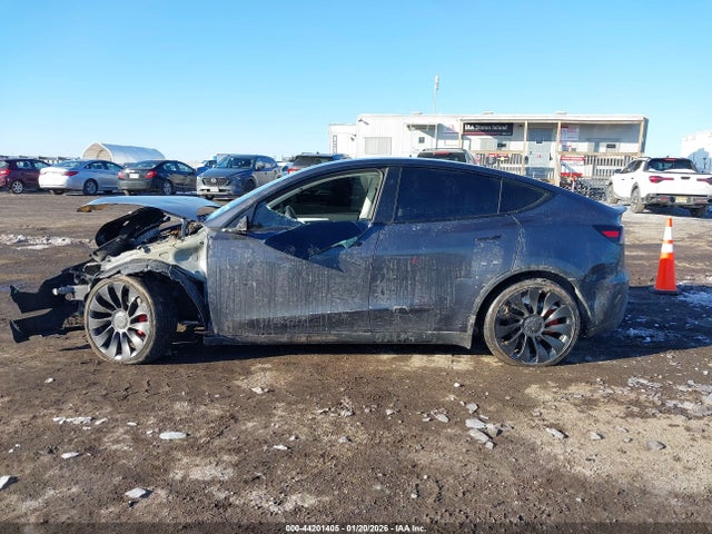 7SAYGDEF9PF859895 Tesla Model Y Performance Dual Motor All-wheel Drive